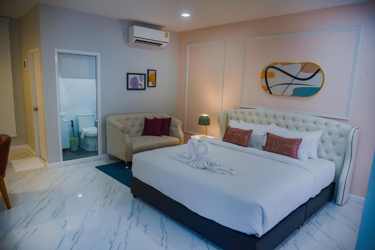 Jb Grand Resort Nakhon Si Thammarat Bagian luar foto
